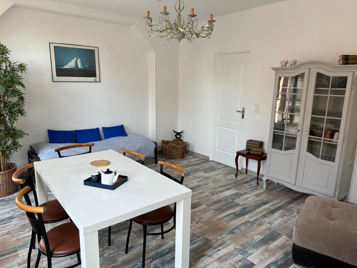 דייפ Des Beaux Appartements Deluxe מראה חיצוני תמונה