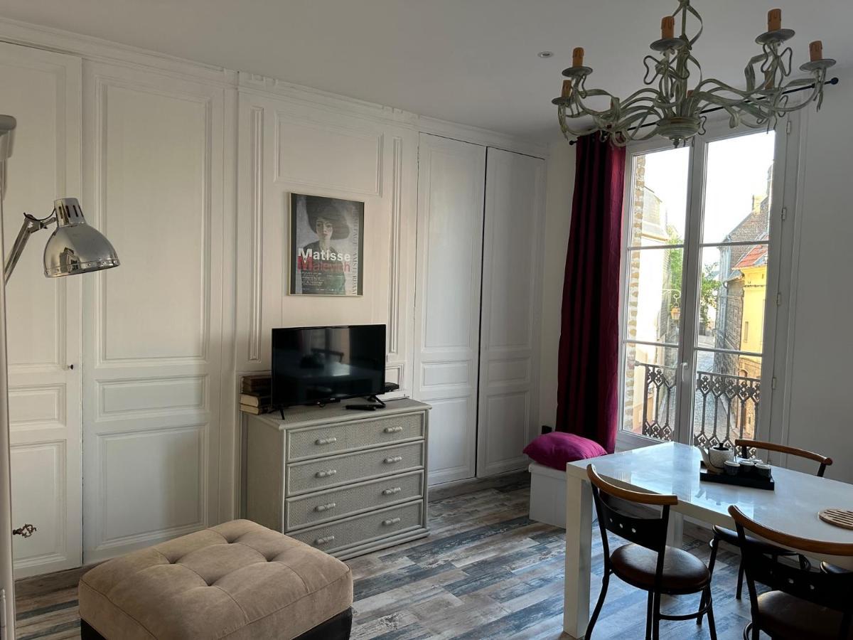 דייפ Des Beaux Appartements Deluxe מראה חיצוני תמונה