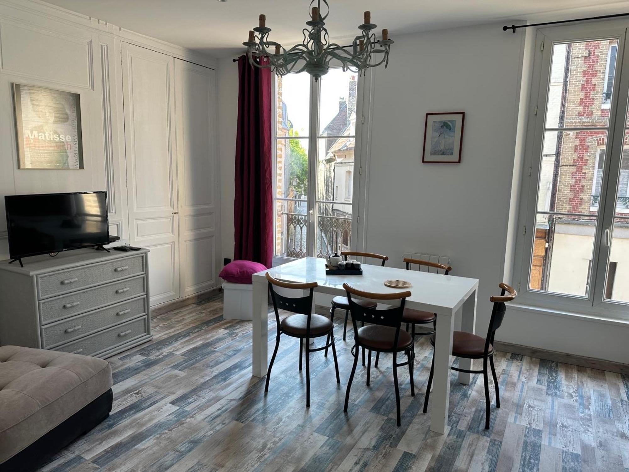 דייפ Des Beaux Appartements Deluxe מראה חיצוני תמונה